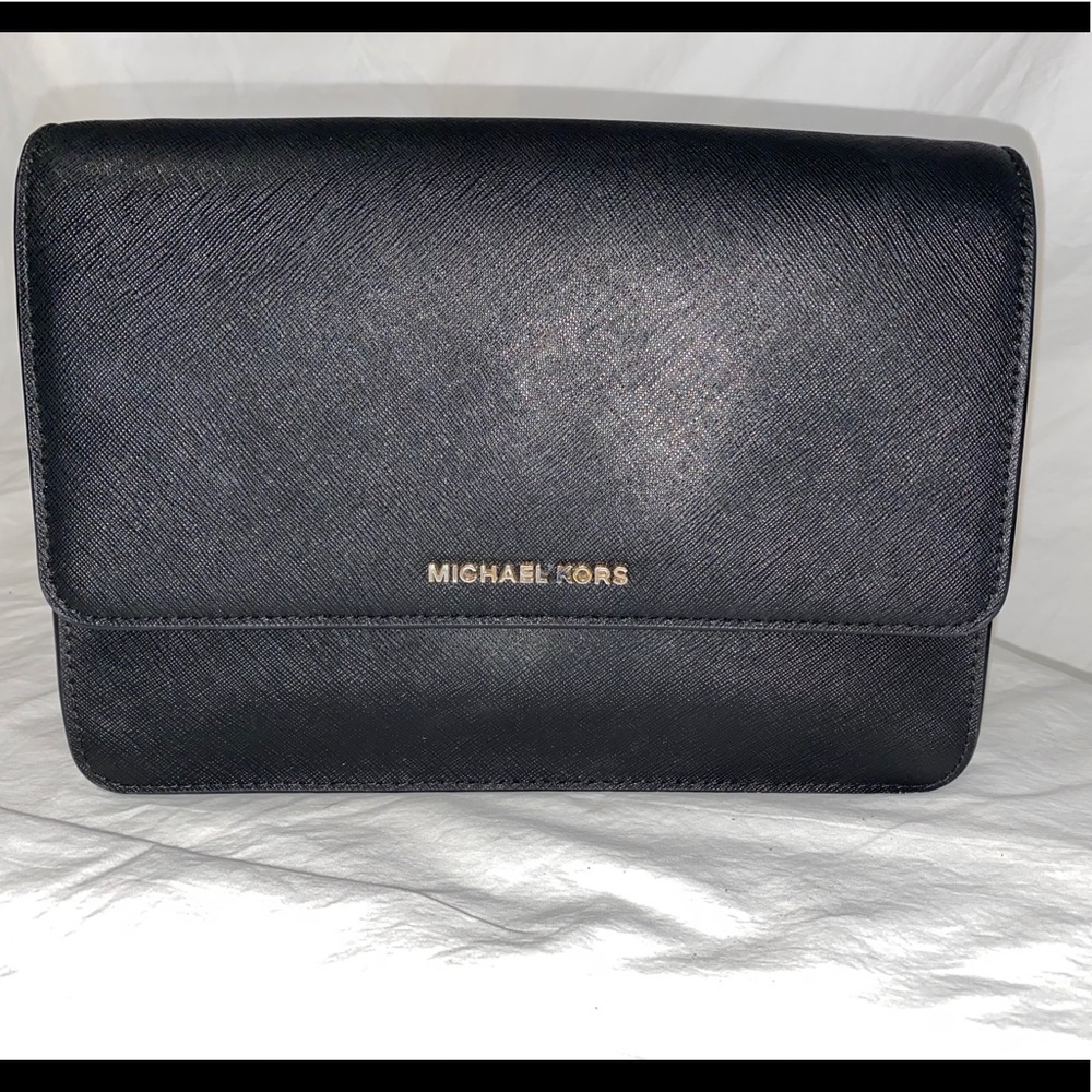 Michael Kors Jet Set Travel Crossbody